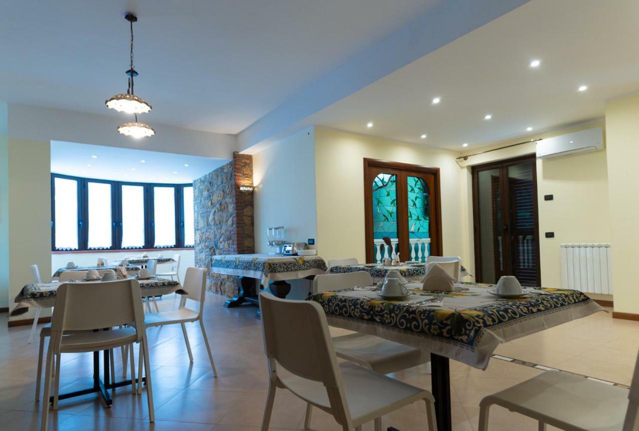 Marty Luxury B&B Calatabiano Exterior photo